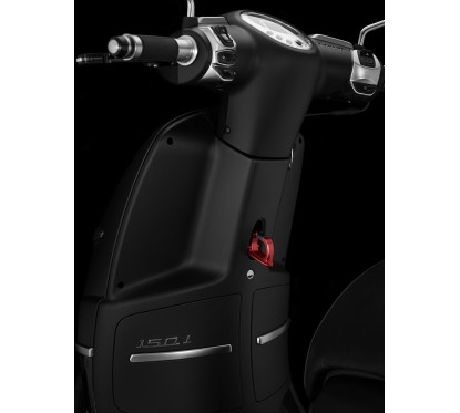 Convenience Hook Bikers Peugeot DJANGO 150