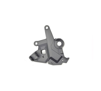 Stay Step Front Left Kawasaki Z650 35063-1348-18R