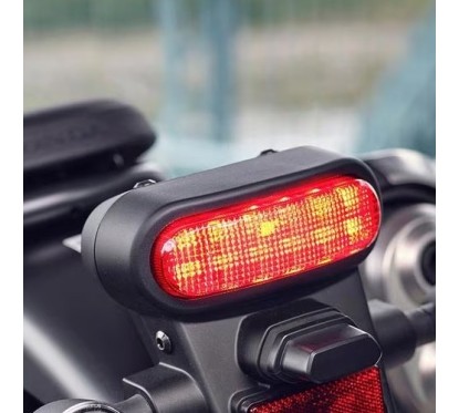 Feu Arrière Honda CL500 2023 2024 33701-K3S-JA1