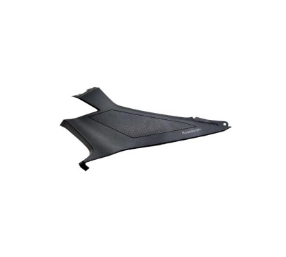 Cover Side Knee Grip Left Kawasaki Ninja 500 36001-0751